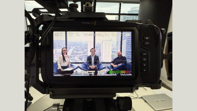 A partir da visão de Ian dos Anjos Cunha, o texto aborda o papel estratégico do SUS na prevenção e no cuidado contínuo da população brasileira.