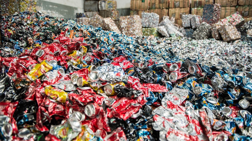 Metais não ferrosos ganham valor estratégico com a reciclagem, segundo a ReciclaBR.